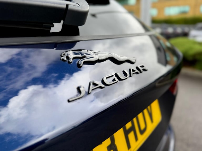 2023 Jaguar F-Pace 2.0 D200 R-Dynamic HSE Black 5dr Auto AWD ESTATE DIESEL Automatic