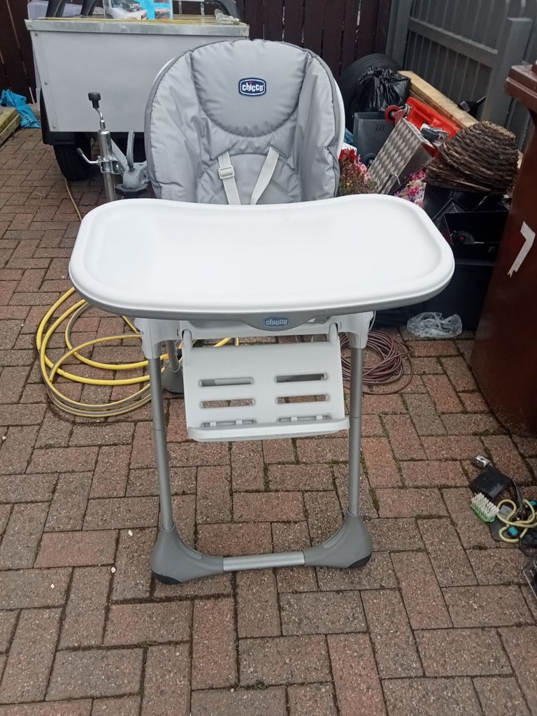 Chicco high chair 