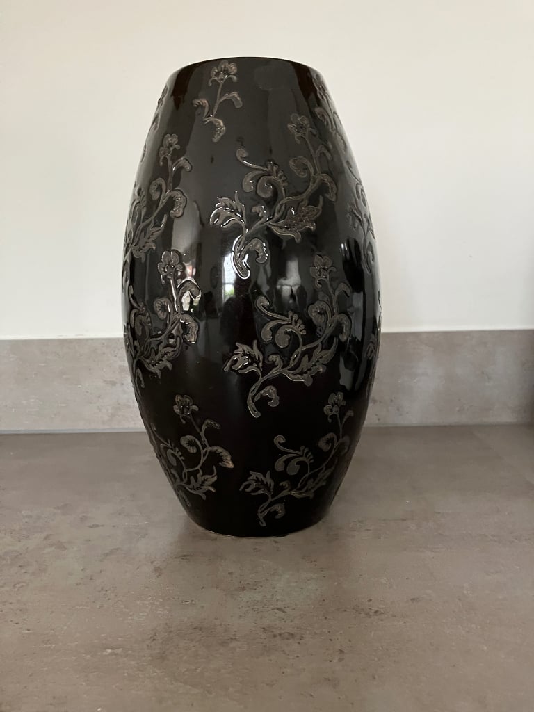 image for Vases