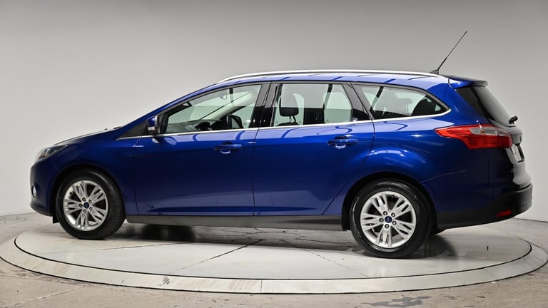 2013 Ford Focus 1.6 Titanium Navigator Powershift Euro 5 5dr ESTATE Petrol Automatic