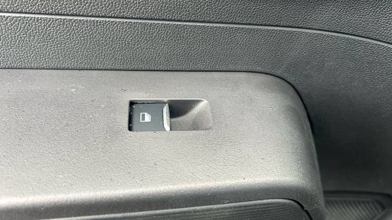 2025 Ford Transit Courier 100kW 43kWh Limited Van Auto PANEL VAN ELECTRIC Automatic