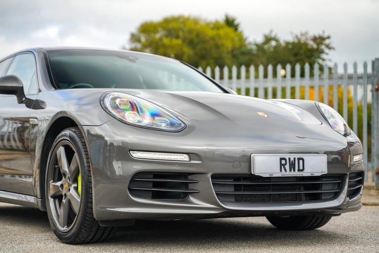  Porsche Panamera 3.0 V6 E-Hybrid S TiptronicS Euro 6 (s/s) 5dr Petrol/Electric Hybrid Automatic