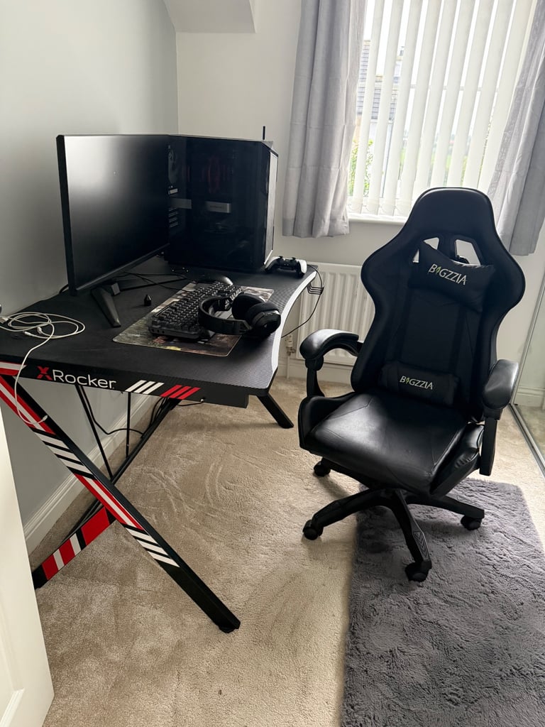 image for Gaming desk and chair 
