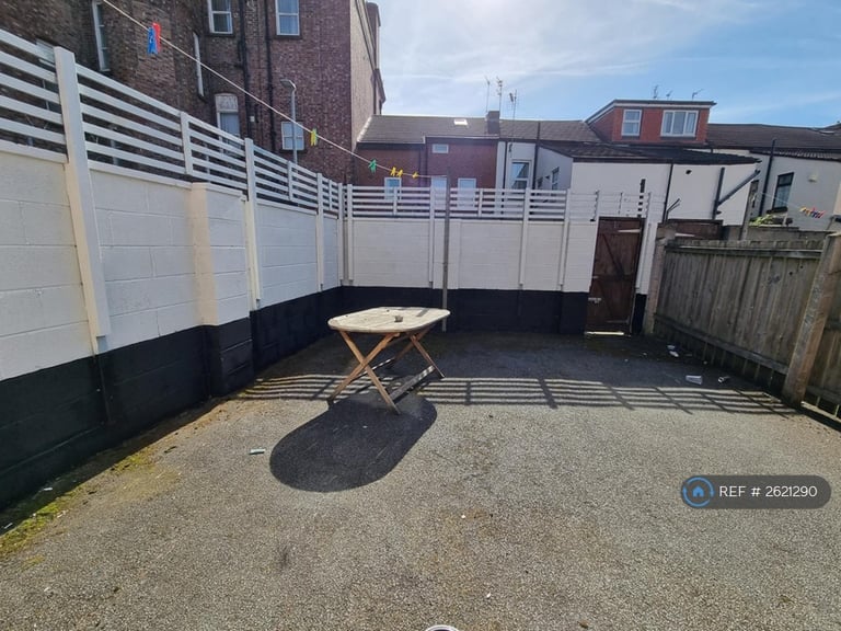 5 bedroom house in Liberty Street, Liverpool, L15 (5 bed) (#2621290)