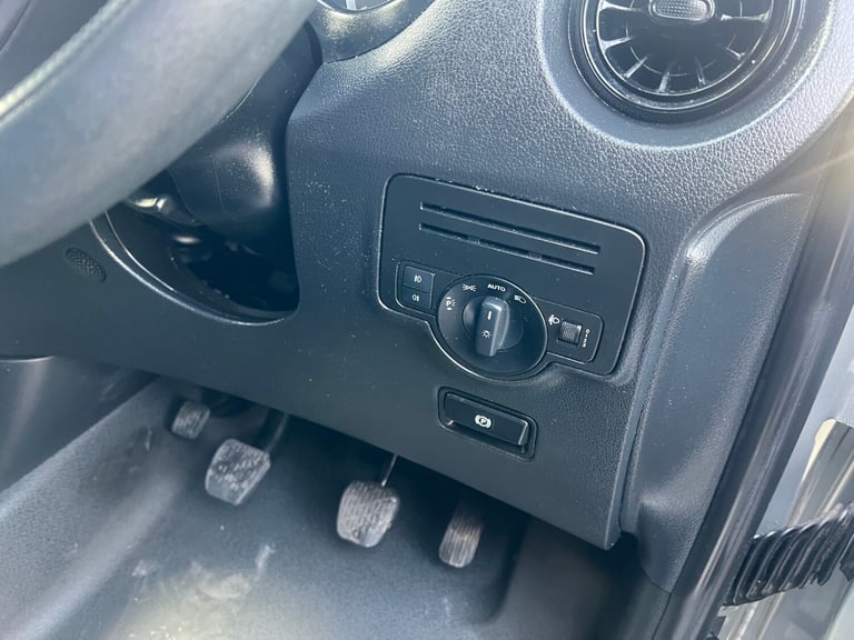 2021 Mercedes-Benz Vito 110CDI Progressive Van PANEL VAN Diesel Manual