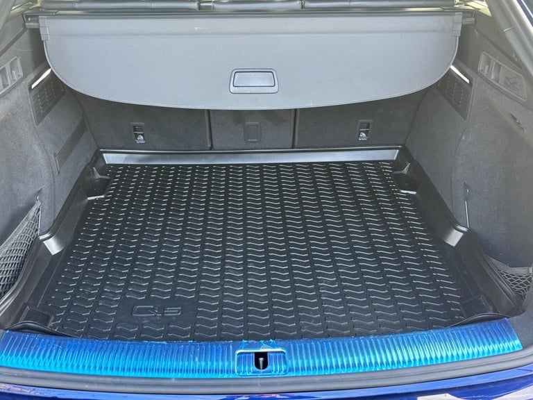 AUDI Q5 2.0 TDI 40 Black Edition 2024