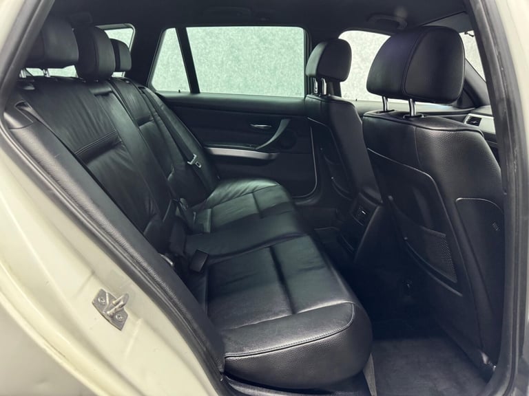 2011 BMW 3 Series 318d Sport Plus Edition 5dr Step Auto ESTATE DIESEL Automatic