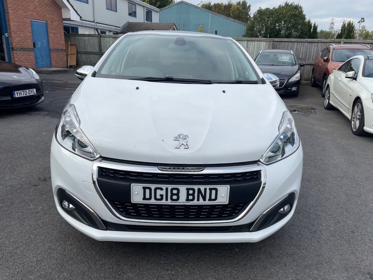 2018 Peugeot 208 1.2 PureTech Allure Premium 5dr HATCHBACK PETROL Manual