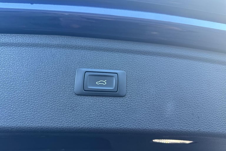 2017 Audi Q5 2.0 TDI Quattro S Line 5dr S Tronic ESTATE DIESEL Automatic