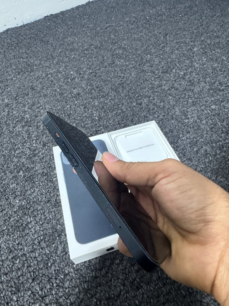 iPhone 13 midnight 128GB unlocked 