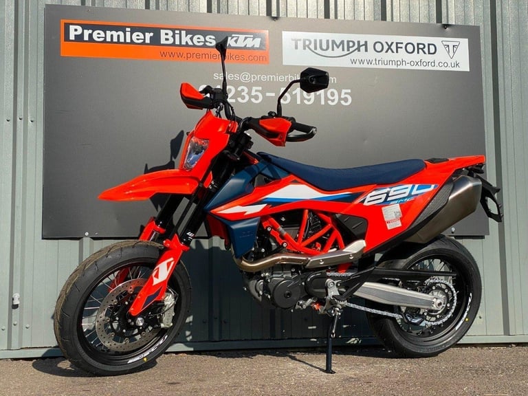 KTM 690 SMC R ABS SUPERMOTO MOTORCYCLE 