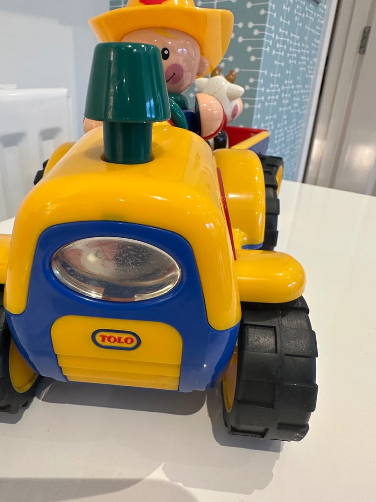 Vintage (2007) TOLO FIRST FRIENDS Tractor and Trailer - Age 1-5