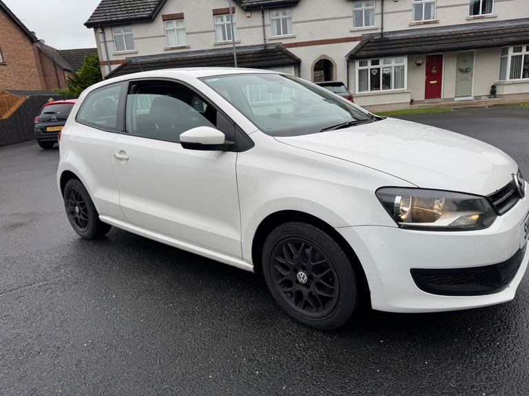 image for Volkswagen, POLO, Hatchback, 2011, Manual, 1598 (cc), 3 doors