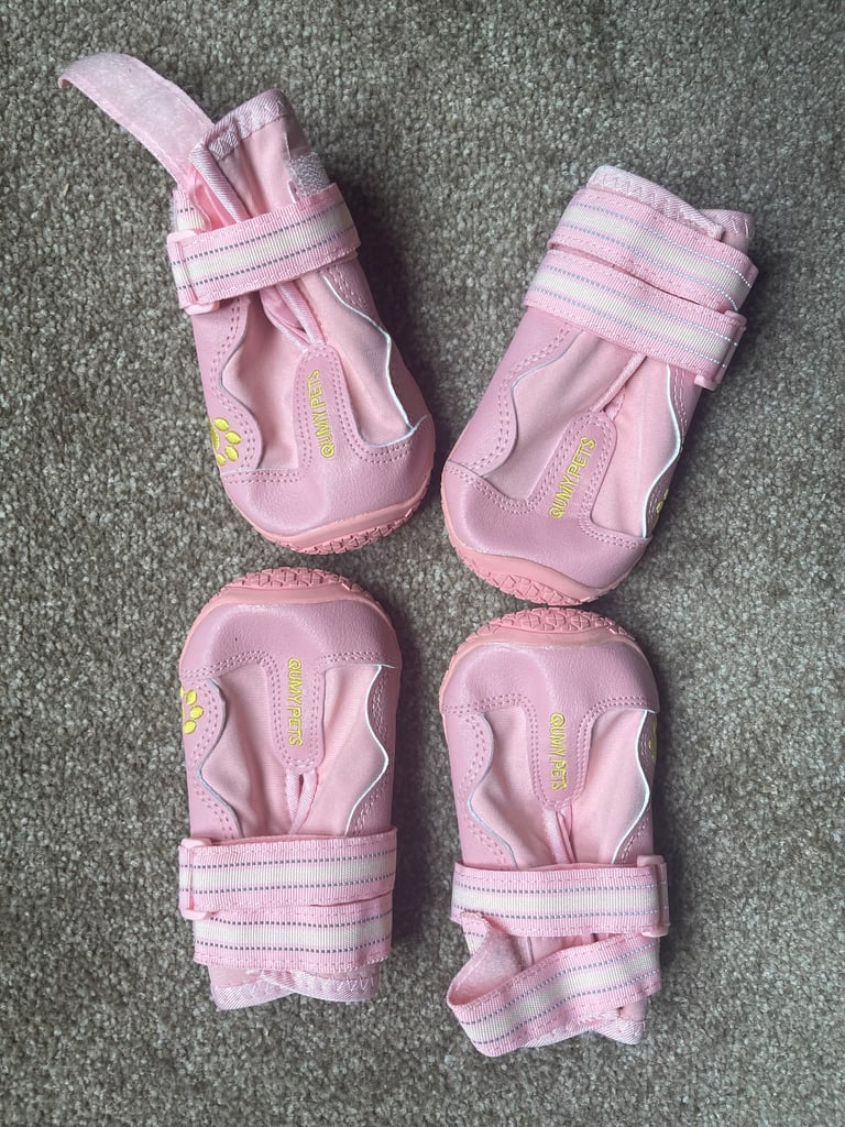 image for Dog Shoes, Boots & Paw Protectors - Size 7: 2.8''x3.2"(W*L) for 63-75 lbs