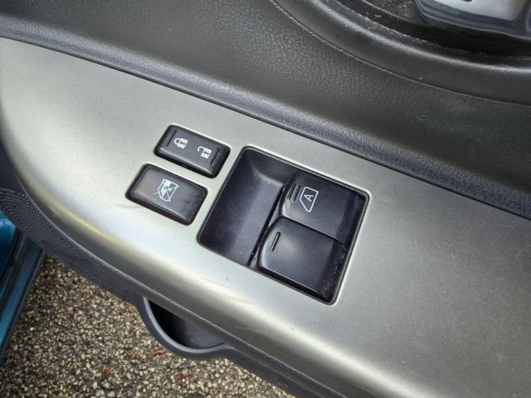 2015 Nissan Micra 1.2 Tekna Euro 5 5dr Hatchback Petrol Manual