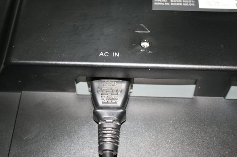 17" LCD Computer Monitor