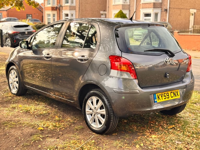 Toyota, YARIS, Hatchback, 2009, Manual, 1329 (cc), 5 doors