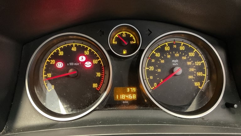 * 60 2011 VAUXHALL ZAFIRA 1.6L + IDEAL FAMILY 7 SEATER + LONG MOT * 