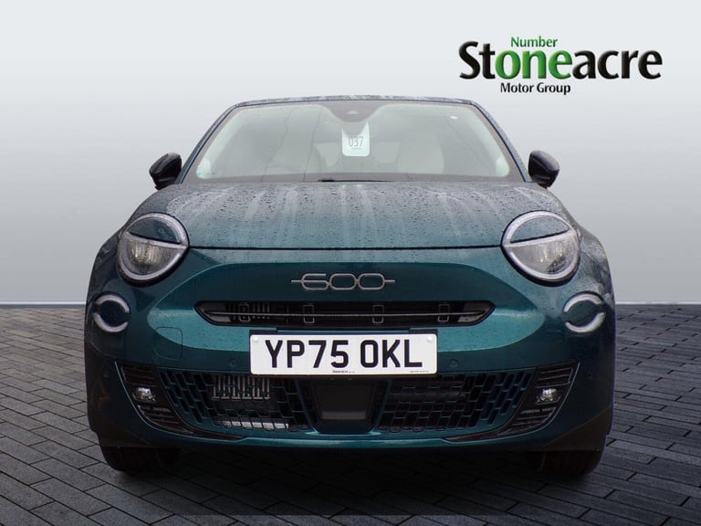 2025 Fiat 600 1.2 Hybrid 48V La Prima 5dr eDCT-6 HATCHBACK PETROL Automatic