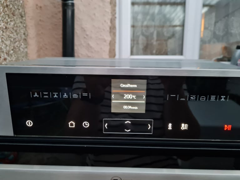 Neff N70 multifunction single electric oven built-in stainless Steel 