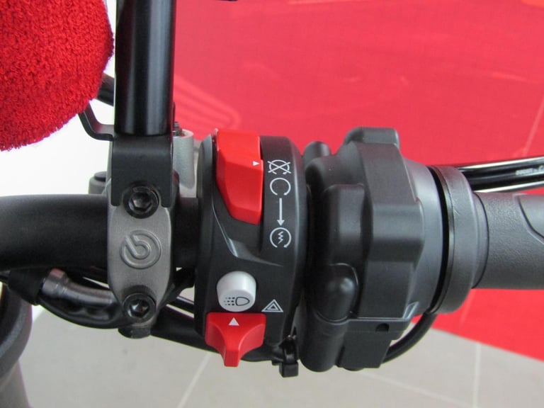 2022 Ducati Monster Plus 937