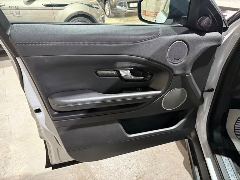 2017 Land Rover Range Rover Evoque 2.0 TD4 HSE Dynamic SUV 5dr Diesel Auto 4WD