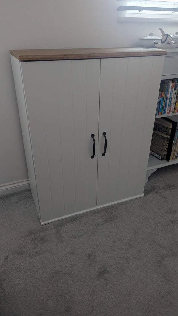Floor standing Ikea Skruvby cabinet
