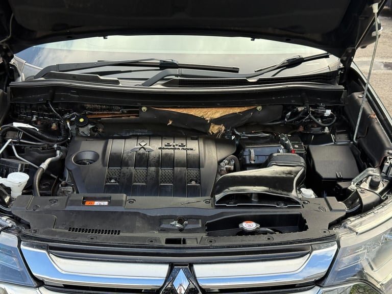 2018 Mitsubishi Outlander 2.2 DI-D 4 4WD Euro 6 (s/s) 5dr ESTATE Diesel Manual