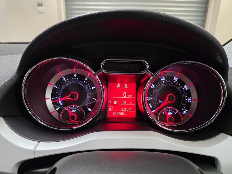 VAUXHALL ADAM 1.2 i ecoFLEX ENERGISED White Manual Petrol WARRANTY 12 MONTHS MOT