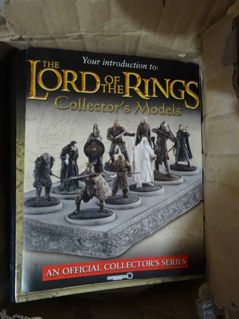 Lord of the Rings Collectors Magazines 100 off & Lead figures