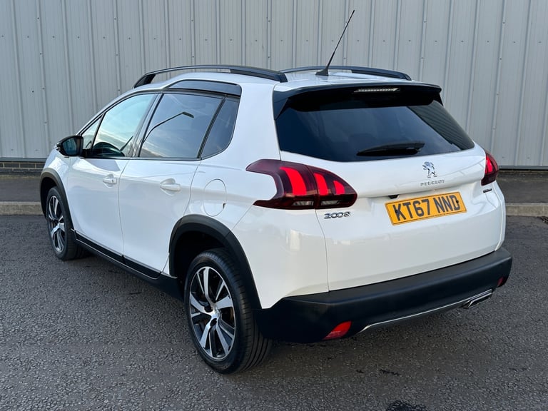 2018 67 PEUGEOT 2008 1.6 HDI GT LINE TURBO DIESEL * SATNAV * PAN ROOF * WHITE