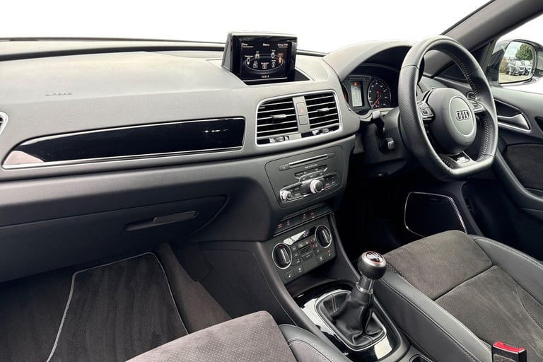 2018 Audi Q3 2.0 TDI Black Edition 5dr ESTATE DIESEL Manual