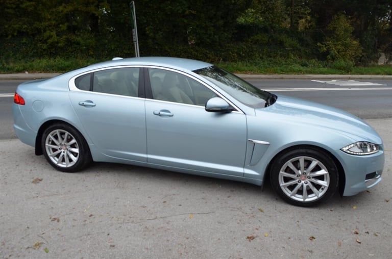 2012 Jaguar XF 2.2d Premium Luxury 4dr Auto SALOON DIESEL Automatic