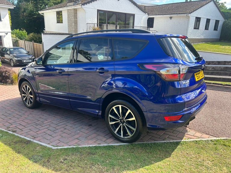 2017 Ford Kuga 2.0 TDCi 180 ST-Line 5dr HATCHBACK Diesel Manual
