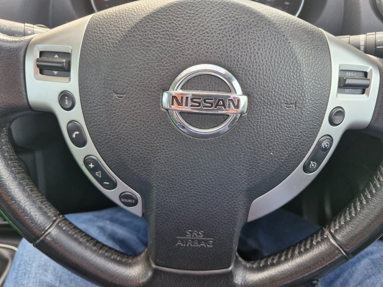 2010 Nissan Qashqai 1.5 dCi N-Tec 5dr HATCHBACK Diesel Manual