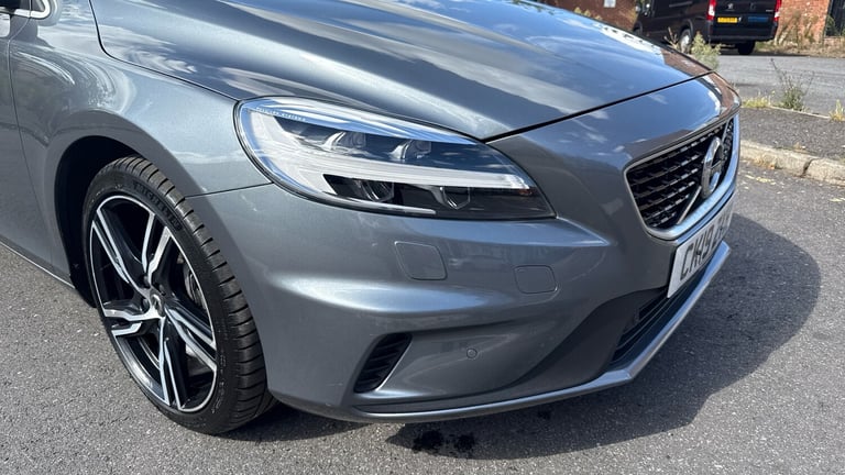 2019 Volvo V40 1.5 T3 R-Design Edition Hatchback 5dr Petrol Auto Euro 6 (s/s) (152 ps) Hatchback ...