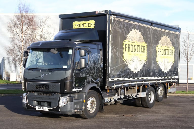 VOLVO FE 320 6X2 REARLIFT 26FT CURTAINSIDE (2017)