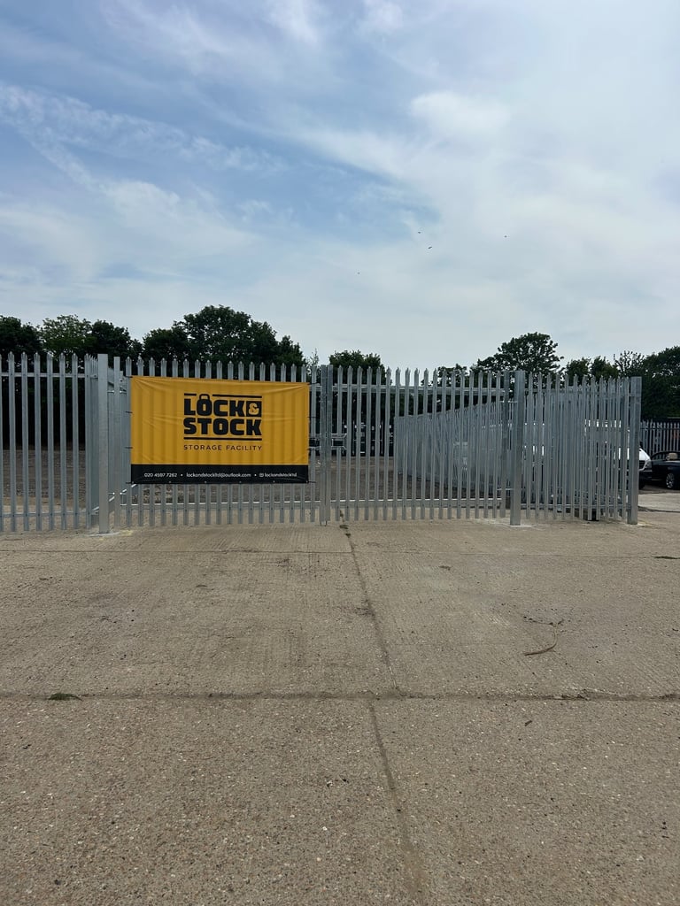 LOCK AND STOCK STORAGE LTD. SELF STORAGE AND CONTAINER HIRE. COMMERCIAL AND DOMESTIC USE. 