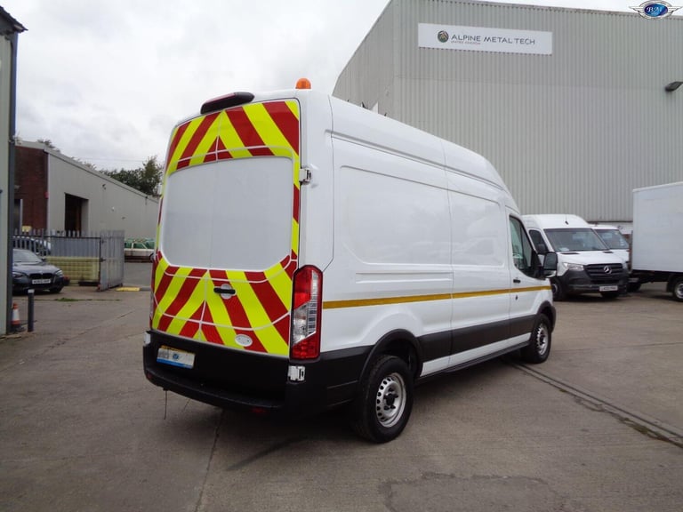 FORD TRANSIT 2.0 Transit Leader Van 350 L3 2.0L EcoBlue 130PS RWD 6 Speed