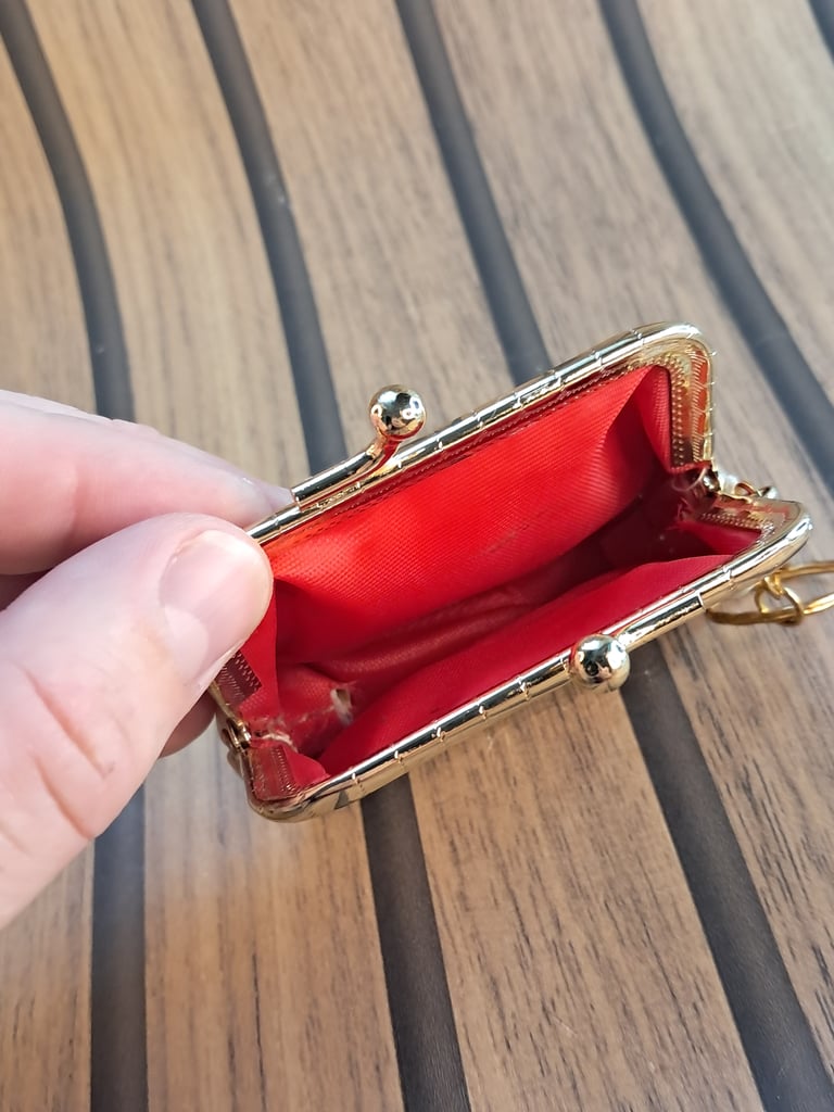 Good condition Chain Coin Purse Folkcraft Size Small W Keychain Loop. As seen. 