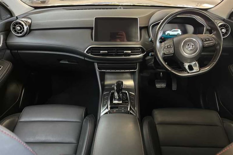2023 MG MG HS 1.5 T-GDI PHEV SE 5dr Auto ESTATE PETROL/ELECTRIC Automatic