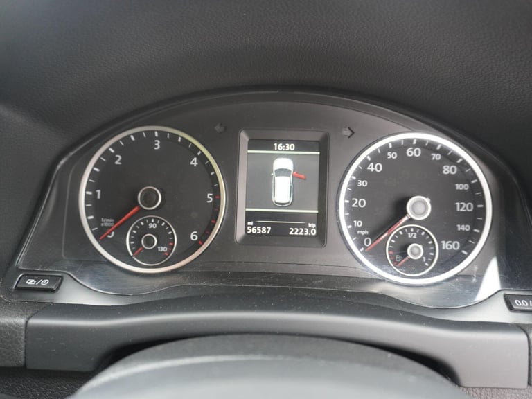 2014 Volkswagen Tiguan 2.0 TDI BlueMotion Tech Match DSG 4WD Euro 5 (s/s) 5dr SUV Diesel Automatic