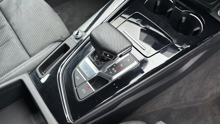 2022 Audi A4 Avant 2.0 TFSI 40 Black Edition Estate 5dr Petrol S Tronic Euro 6 (s/s) (204 ps) Est...