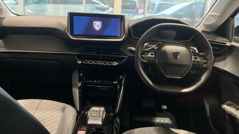 2024 Peugeot 208 1.2 HYBRID Allure Hatchback 5dr Petrol Hybrid e-DSC6 Euro 6 (s/s) (100 ps) Hatch...