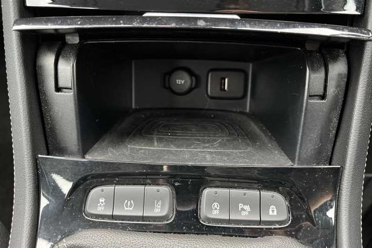 2019 Vauxhall Grandland X 1.2 Turbo SE 5dr HATCHBACK PETROL Manual