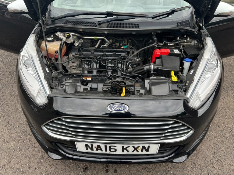 2016 Ford Fiesta 1.25 82 Zetec Black Edition 5dr HATCHBACK Petrol Manual