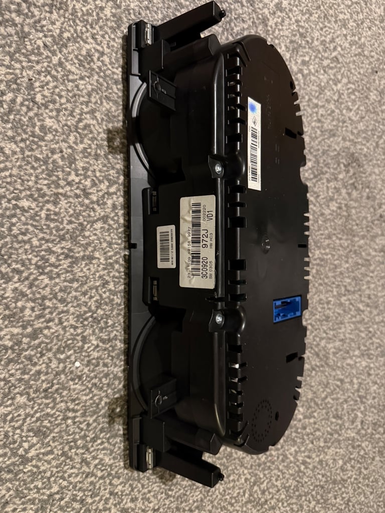 VW Passat 2010 Dashboard Komfort Speedometer