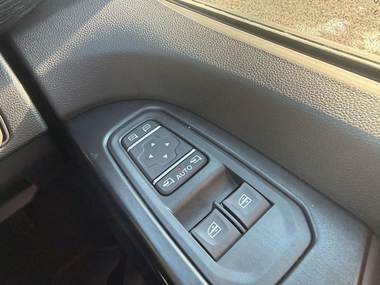 2024 Renault Trafic 2.0 dCi Blue LL30 Extra Panel Van 5dr Diesel Manual L2 H1 Euro 6 (s/s) (130 P...