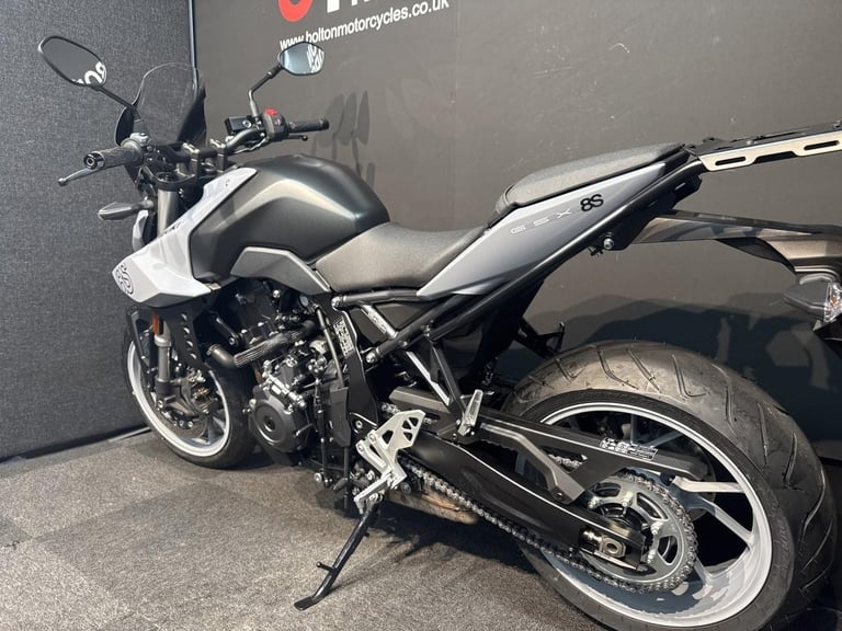 Suzuki GSX-8S Motorcycle Grey 611 Miles