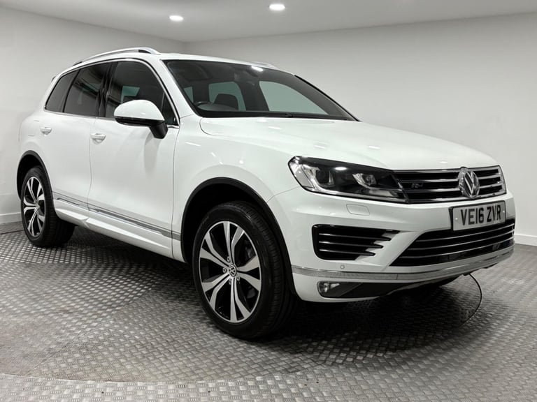 image for 2016 Volkswagen Touareg 3.0 TDI V6 BlueMotion Tech R-Line Tiptronic 4WD Euro 6 (s/s) 5dr ESTATE D...